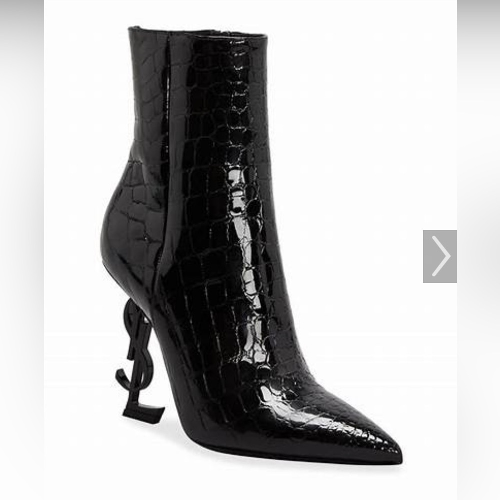 Brand new never worn still in box limited edition black opium botties
